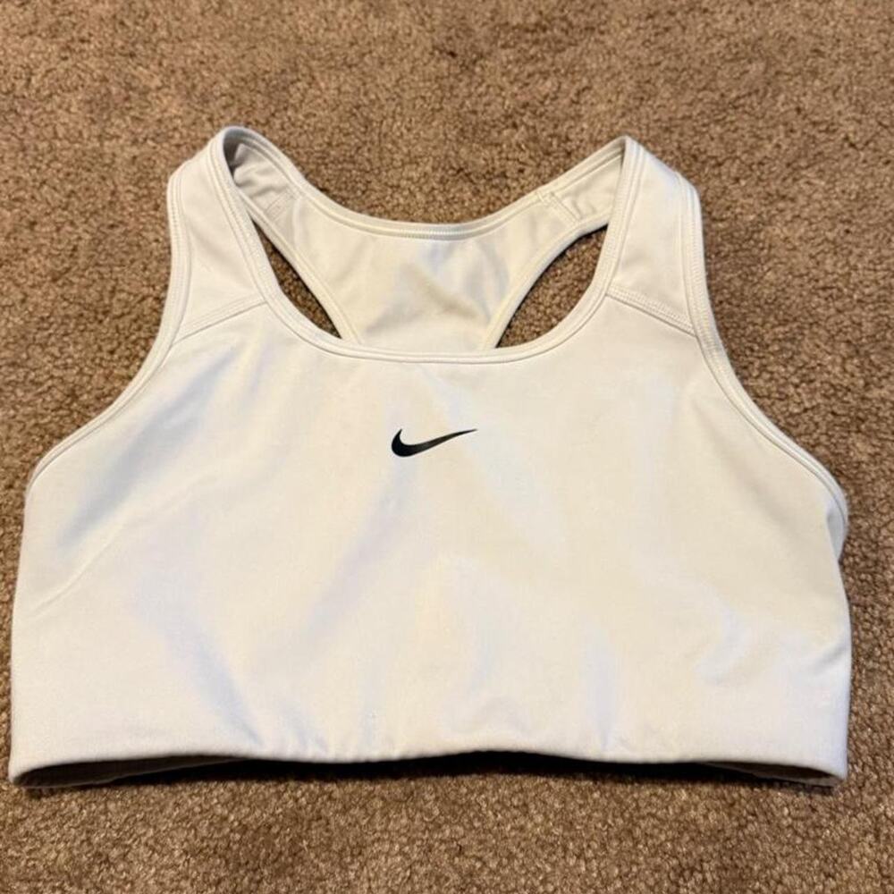 White nike sports bra great